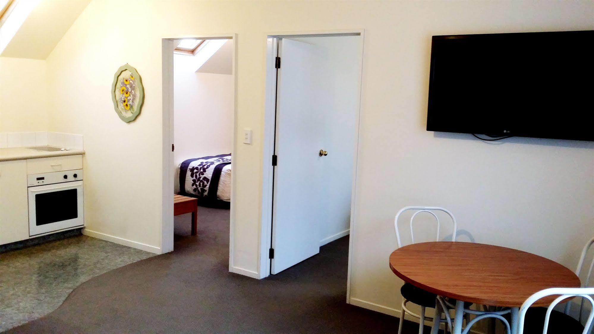 Rosewood Court Motel Christchurch Ngoại thất bức ảnh