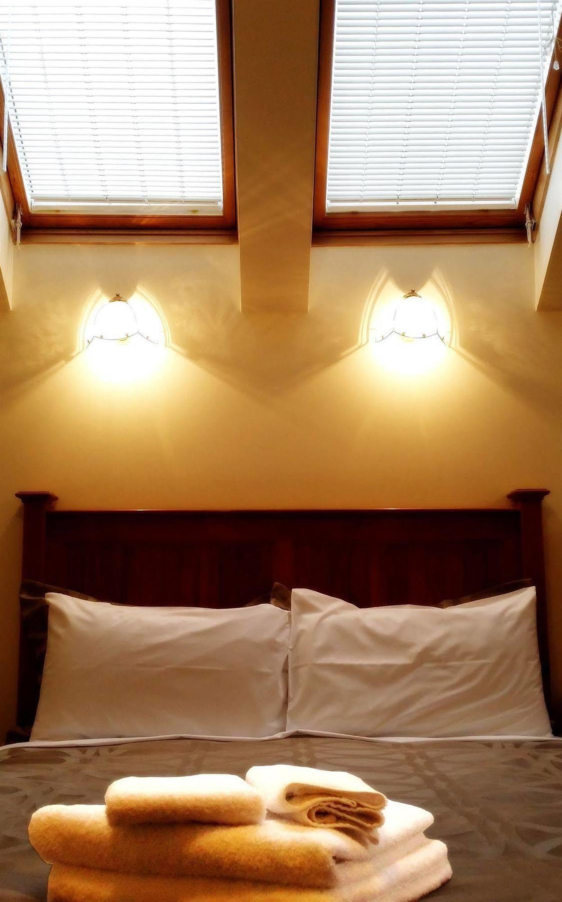 Rosewood Court Motel Christchurch Ngoại thất bức ảnh