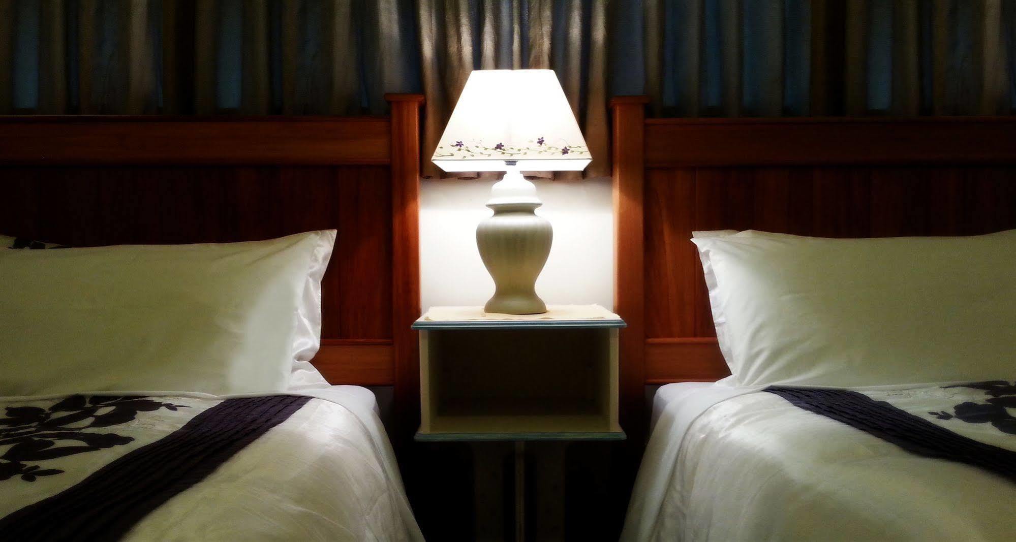 Rosewood Court Motel Christchurch Ngoại thất bức ảnh
